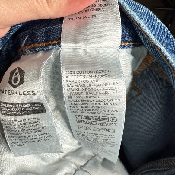 Levi’s Premium 501 Distressed Straight Leg Jeans 27x30 100% Cotton Button Fly - Picture 7 of 13